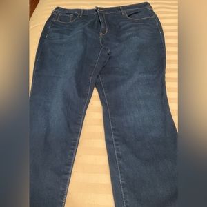 Women’s plus size jeans